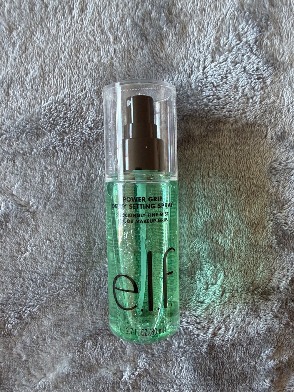 e.l.f. Power Grip Dewy Setting Spray - Green